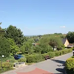 מלון Landhotel Dresden 3*