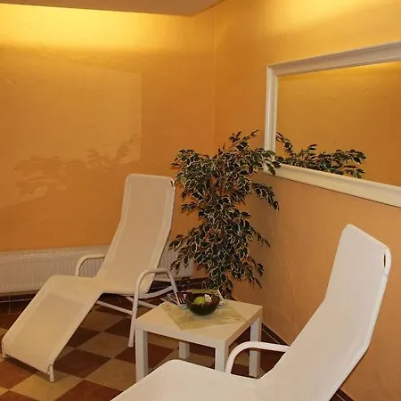 Отель Landhotel 3*