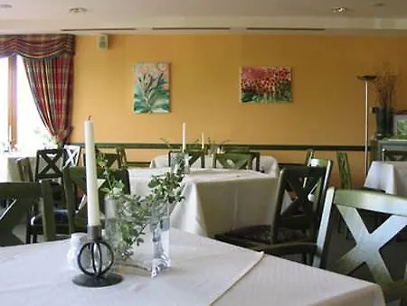 Landhotel Dresden 3*