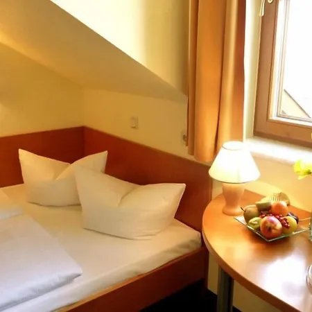 Landhotel Dresden 3*