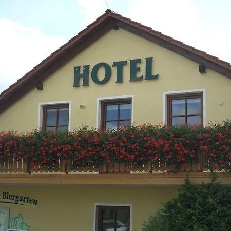 Landhotel Dresden 3*